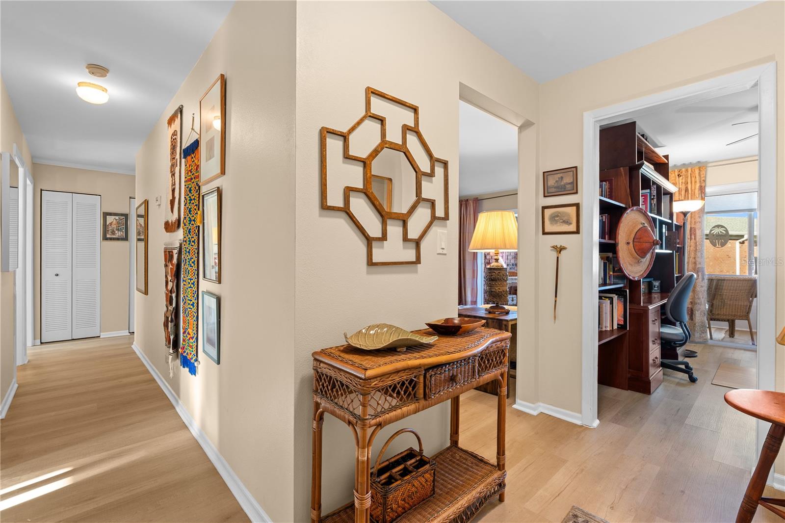 Image 4 of 45 For 3910 37th Street S 39