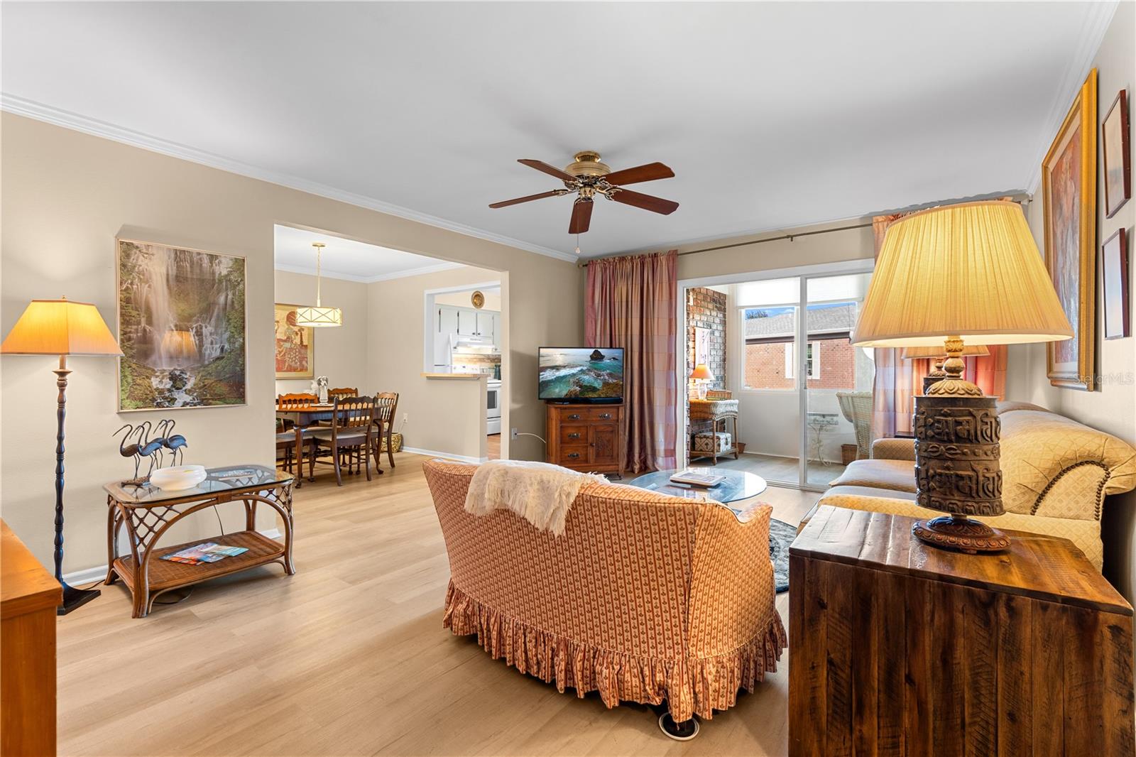 Image 7 of 45 For 3910 37th Street S 39