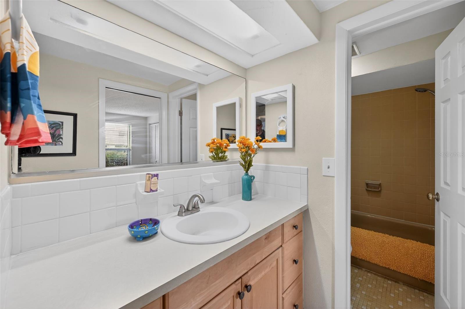 Image 26 of 40 For 1037 Tamarac Drive