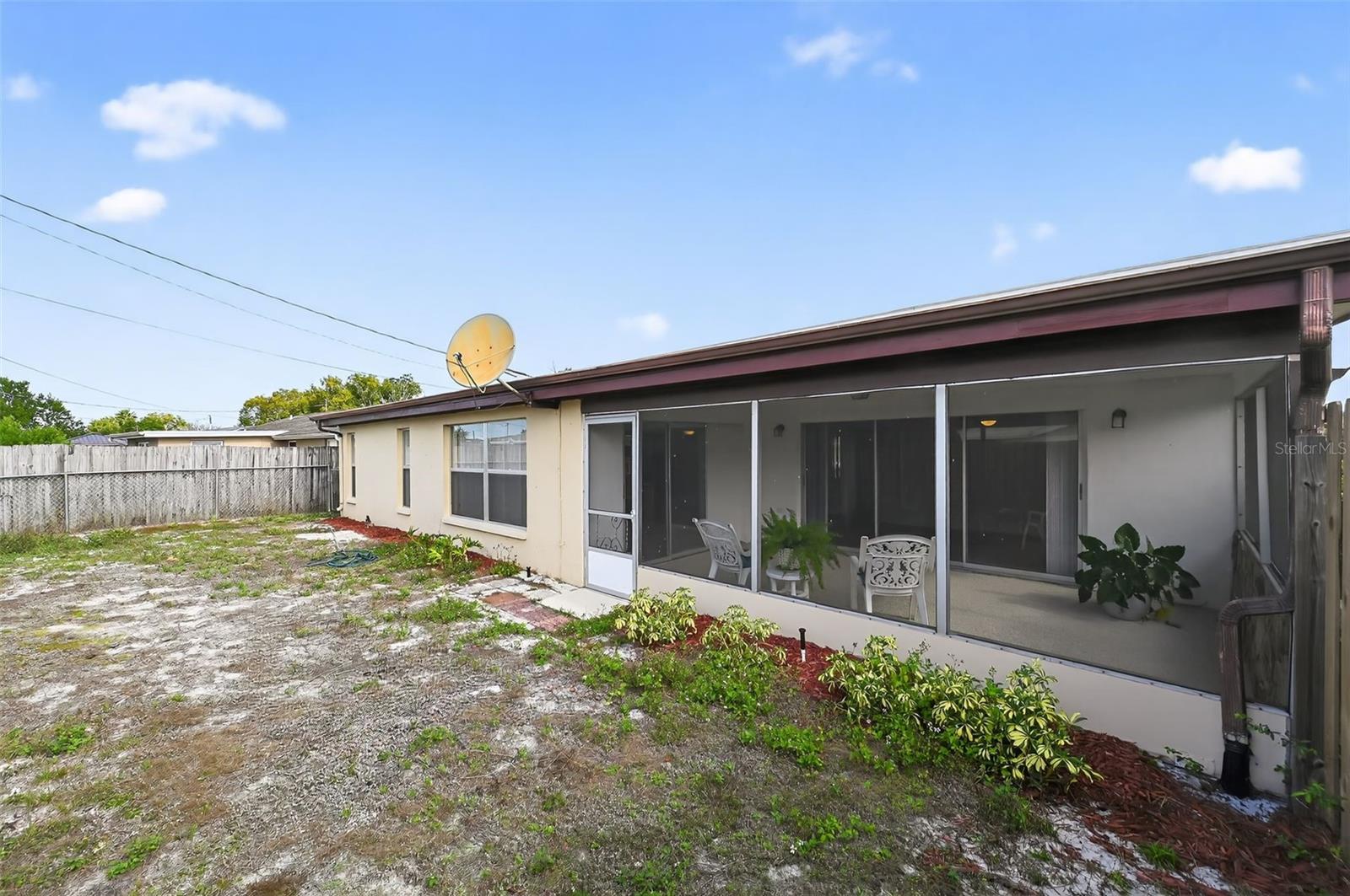 Image 35 of 40 For 1037 Tamarac Drive