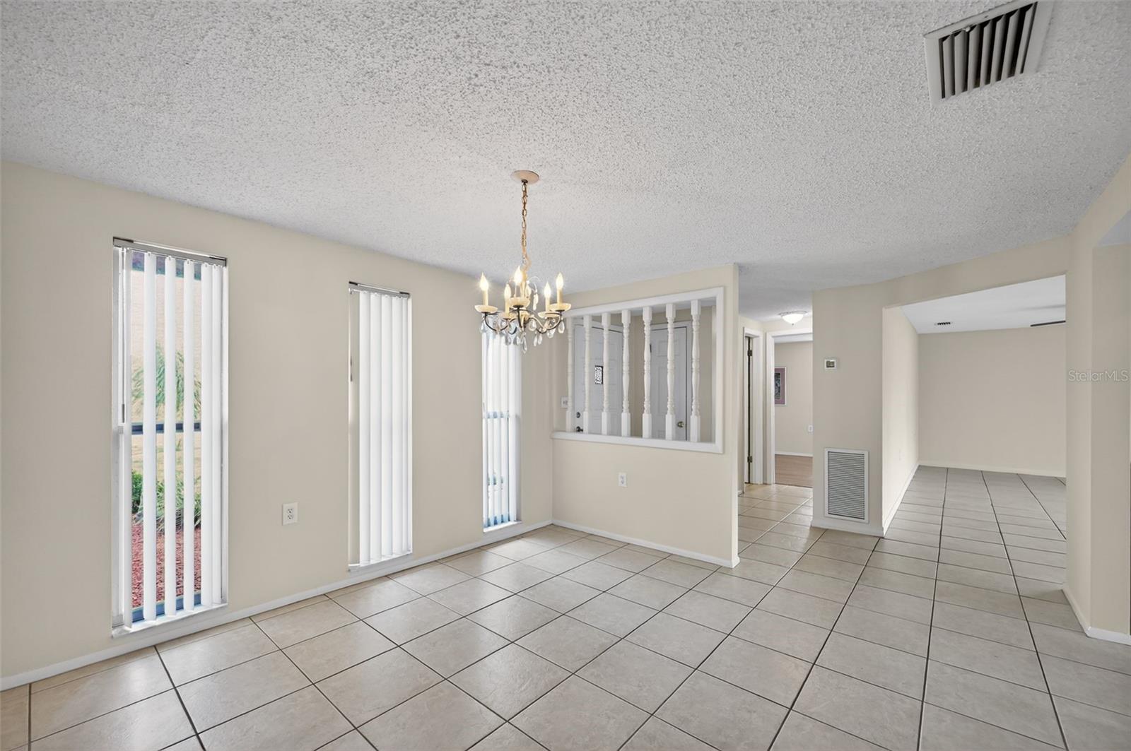 Image 7 of 40 For 1037 Tamarac Drive