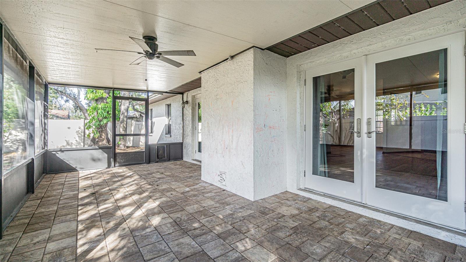 Listing photo id 14 for 710 Millifold Place