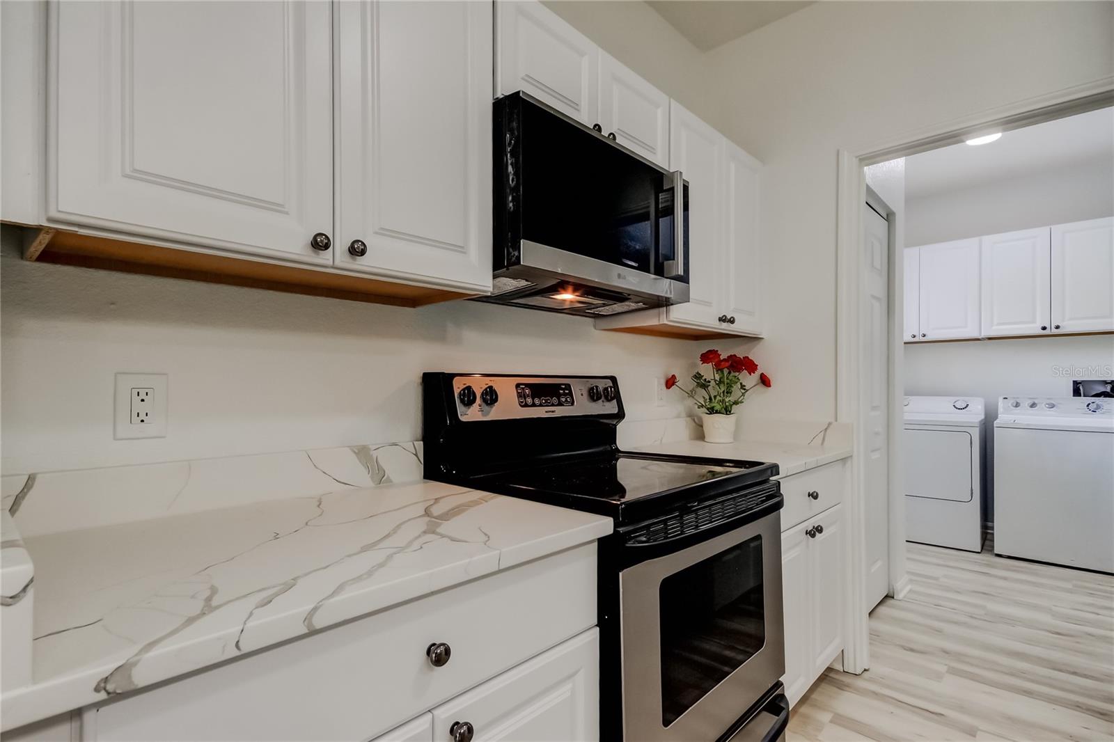 Image 10 of 65 For 2107 Portofino Place 3021