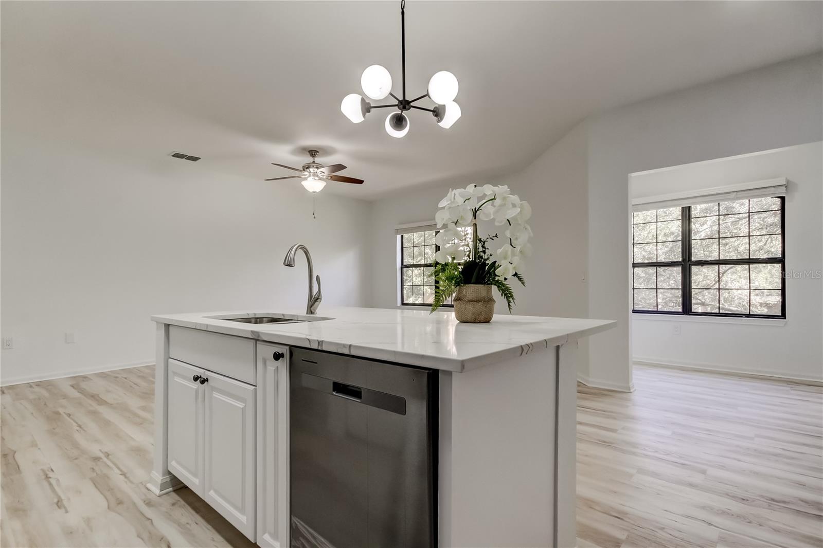 Image 13 of 65 For 2107 Portofino Place 3021