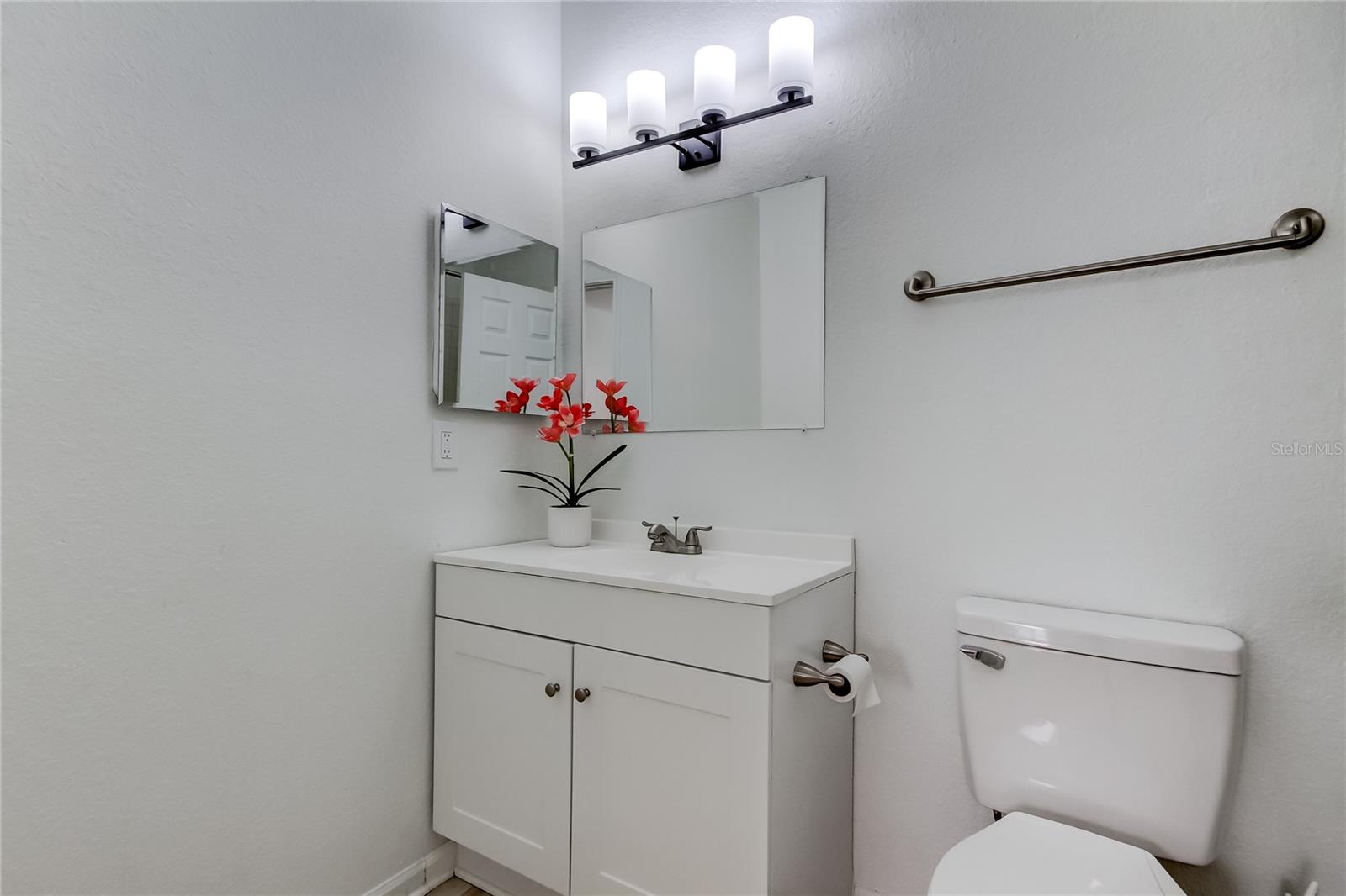 Image 24 of 65 For 2107 Portofino Place 3021