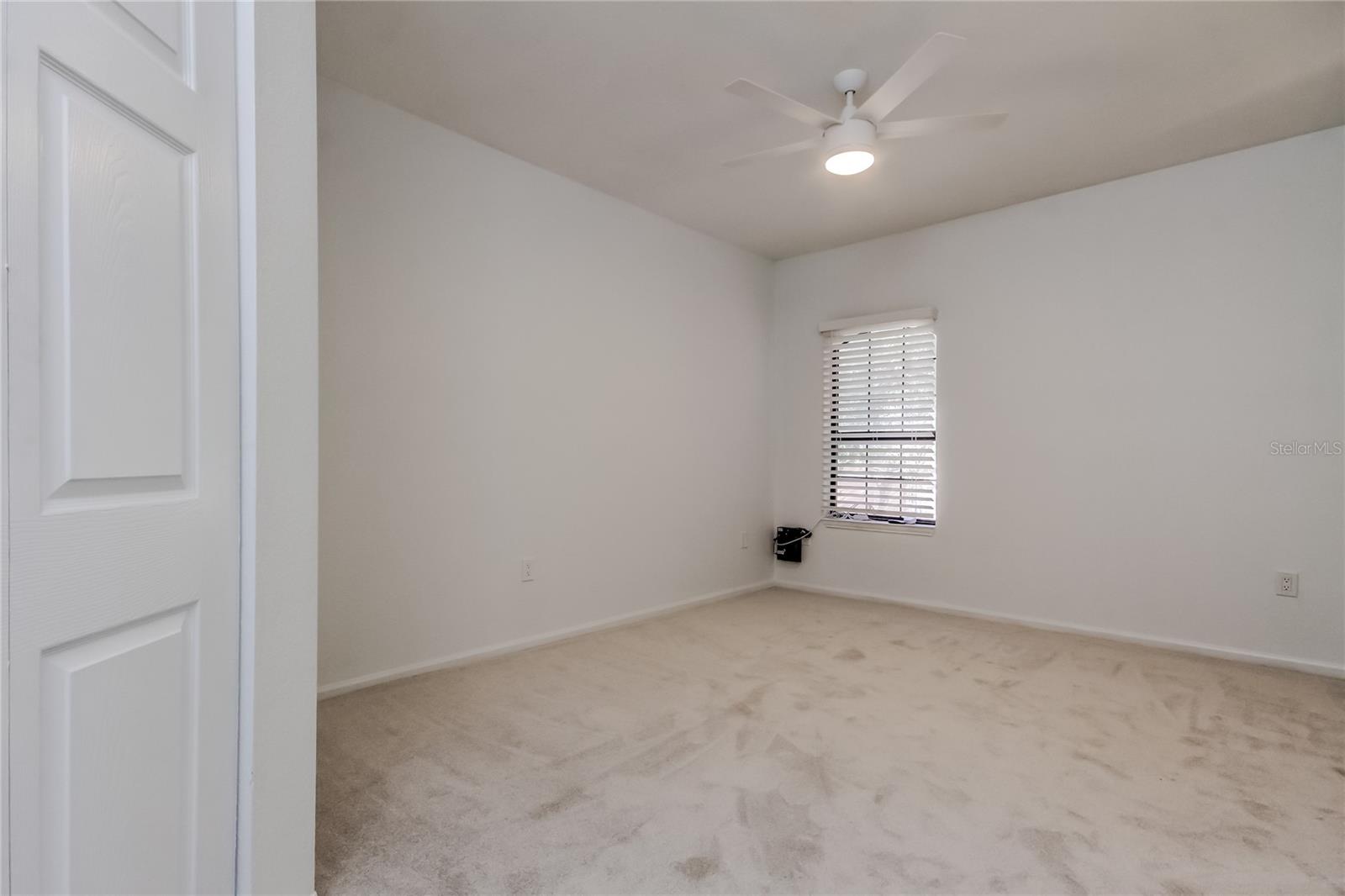 Image 36 of 65 For 2107 Portofino Place 3021