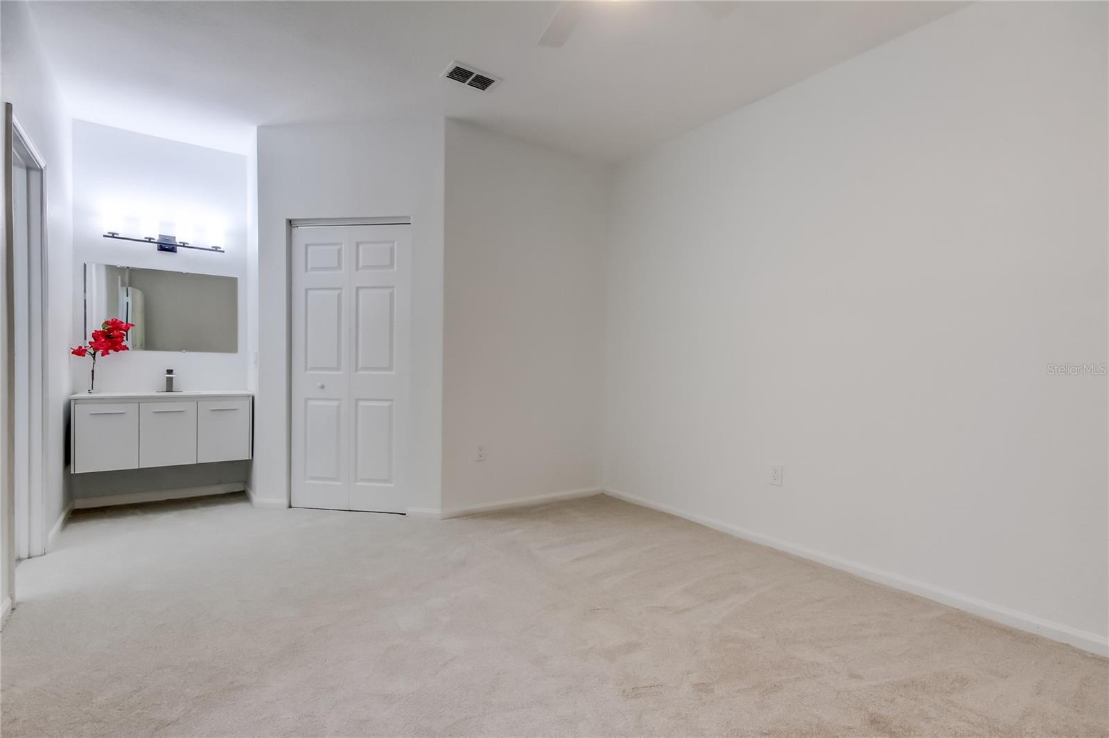 Image 39 of 65 For 2107 Portofino Place 3021