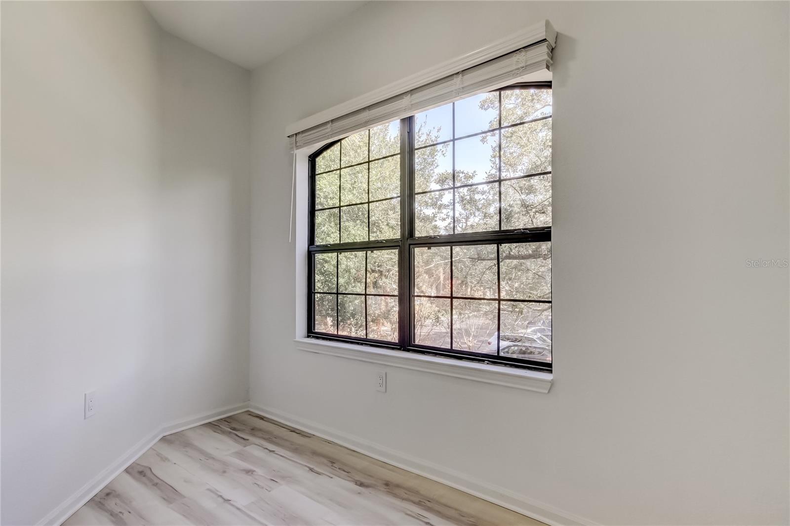 Image 43 of 65 For 2107 Portofino Place 3021