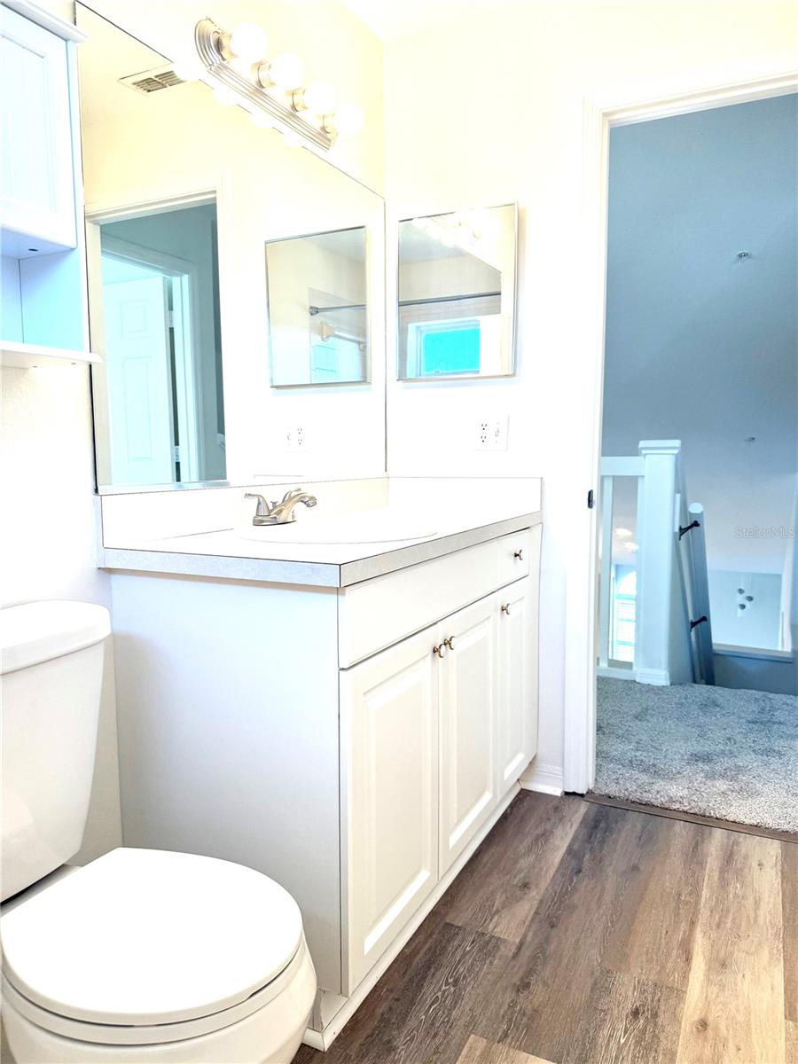 Image 24 of 46 For 4220 Players Place 2221