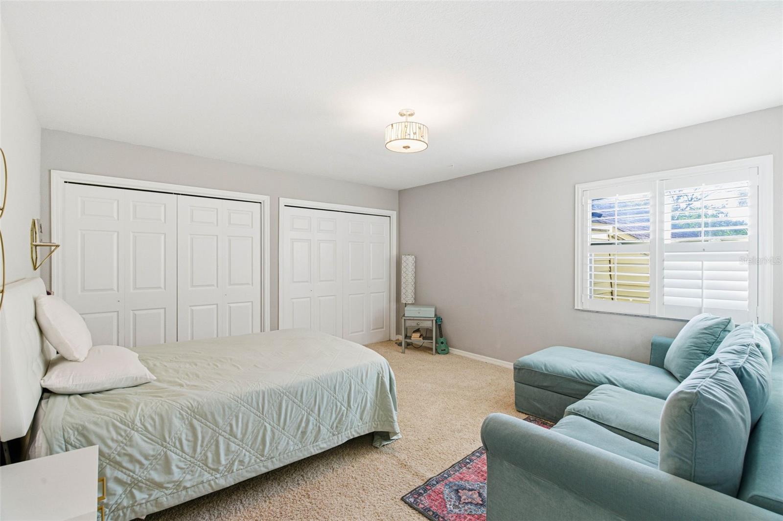 Listing photo id 53 for 5026 Barrowe Drive