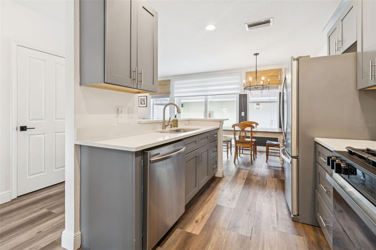 Image 9 of 57 For 9811 Park Village Drive