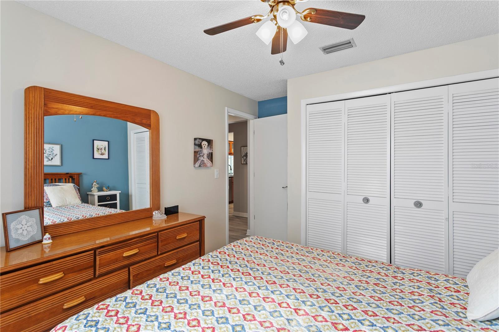 Listing photo id 31 for 11206 Pocket Brook