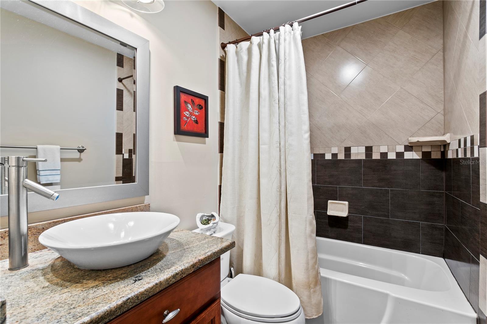 Listing photo id 32 for 11206 Pocket Brook