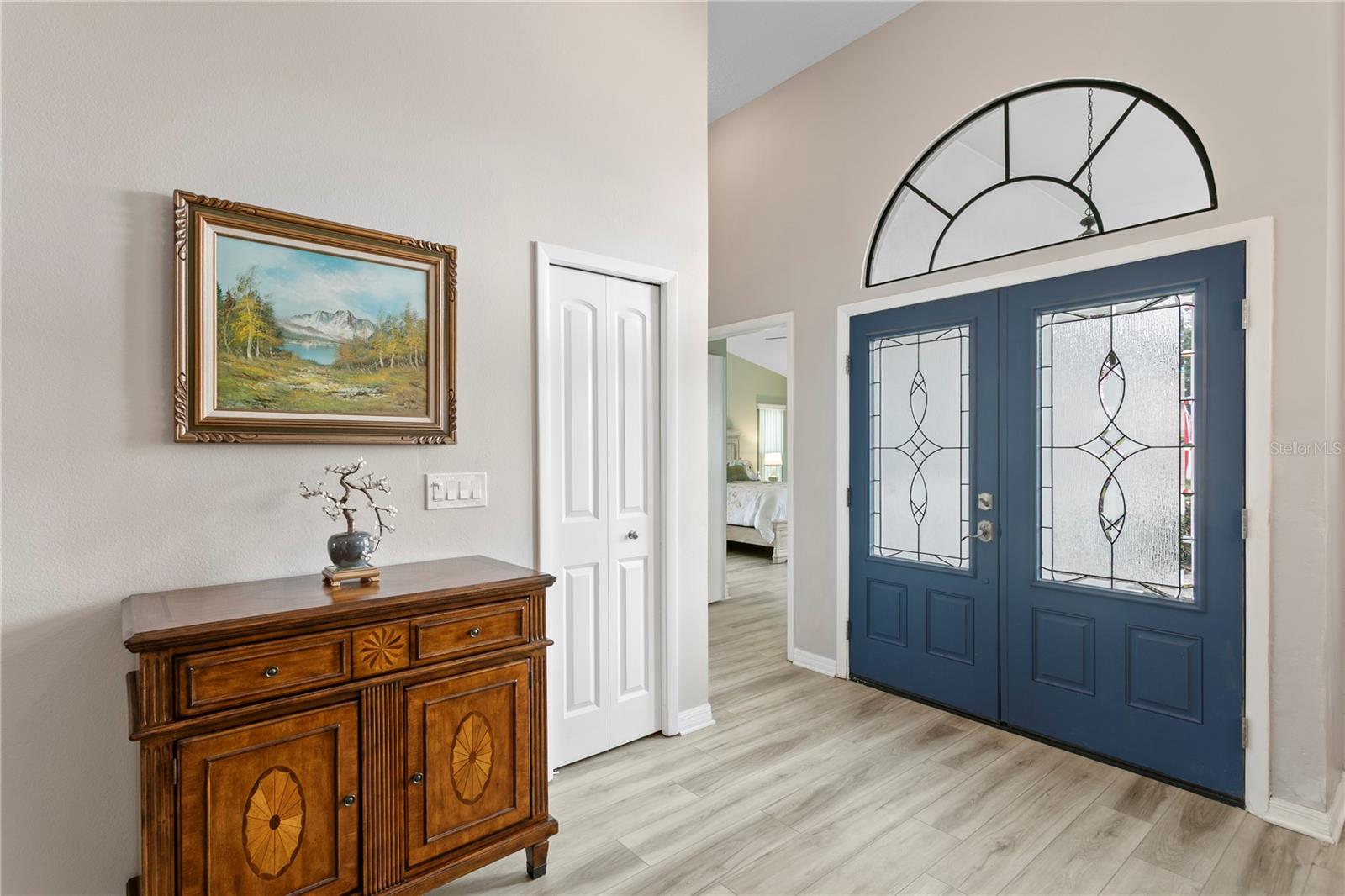 Listing photo id 2 for 11206 Pocket Brook