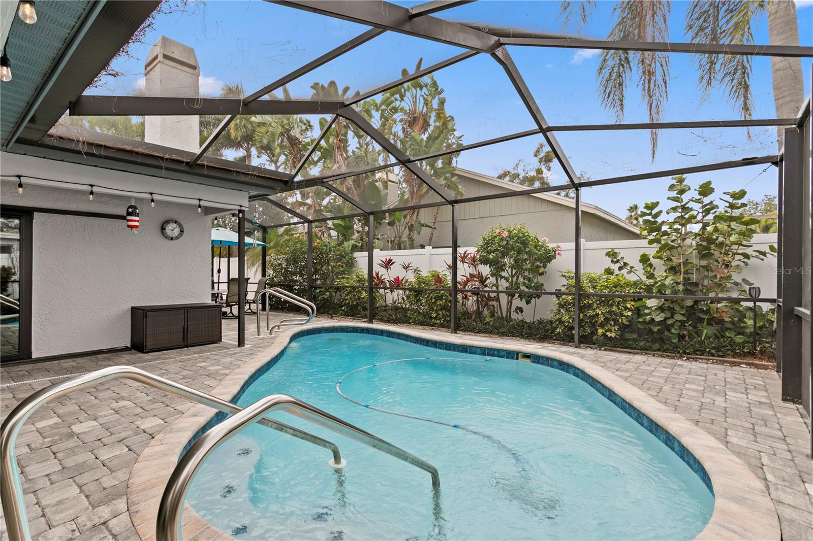 Listing photo id 40 for 11206 Pocket Brook