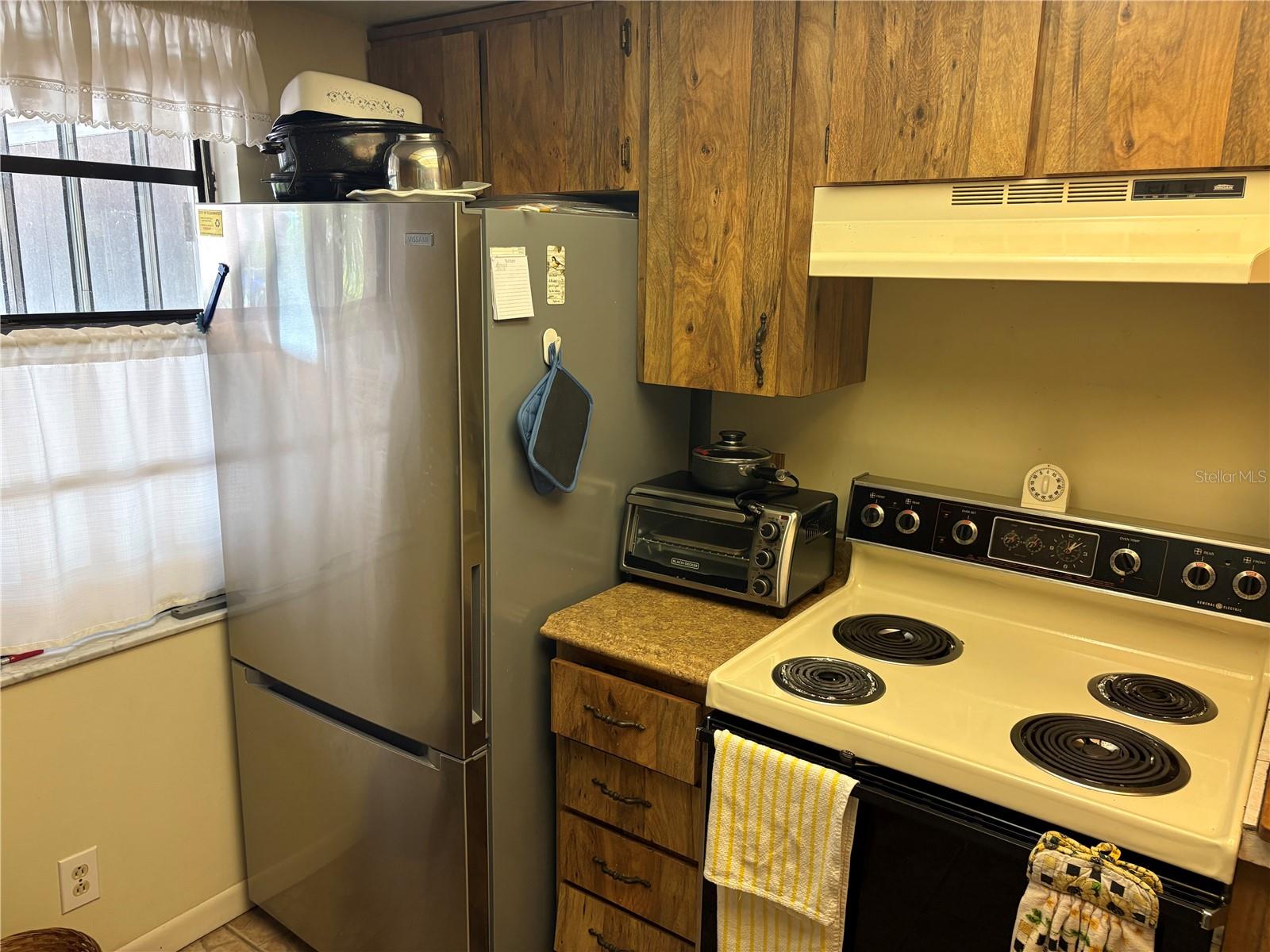 Image 11 of 28 For 2068 Sunset Grove Lane