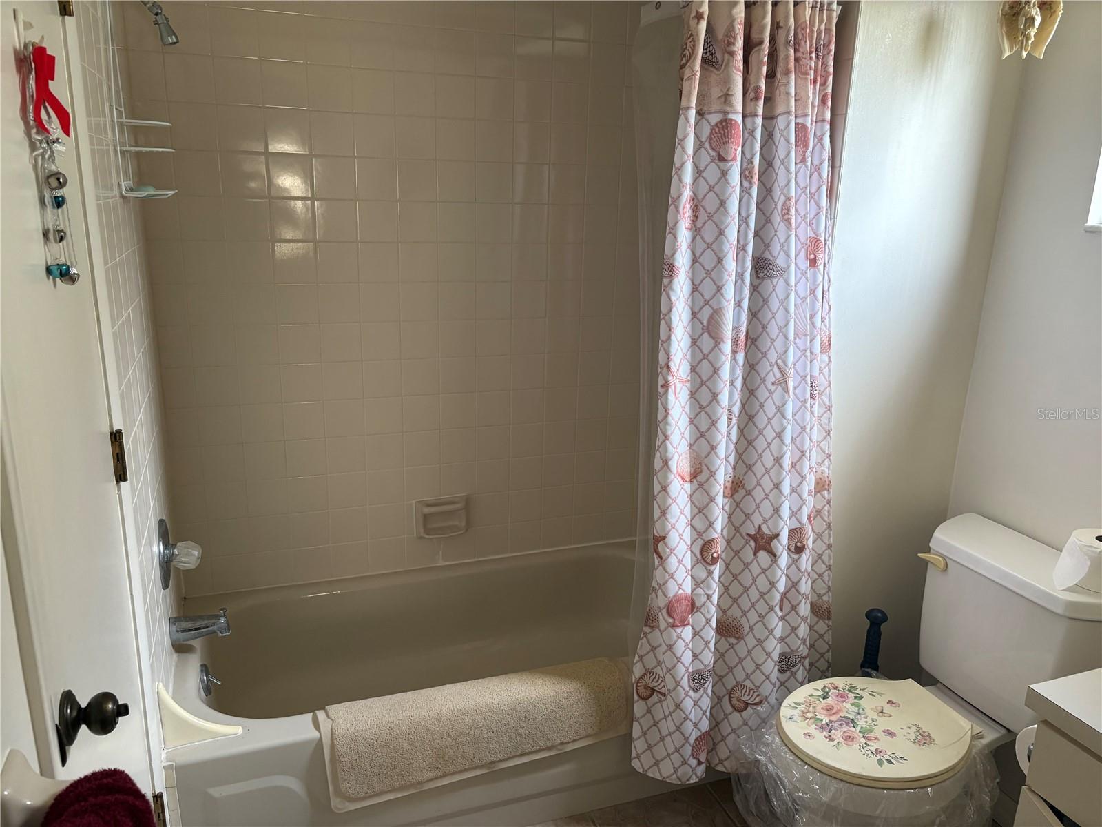 Image 21 of 28 For 2068 Sunset Grove Lane