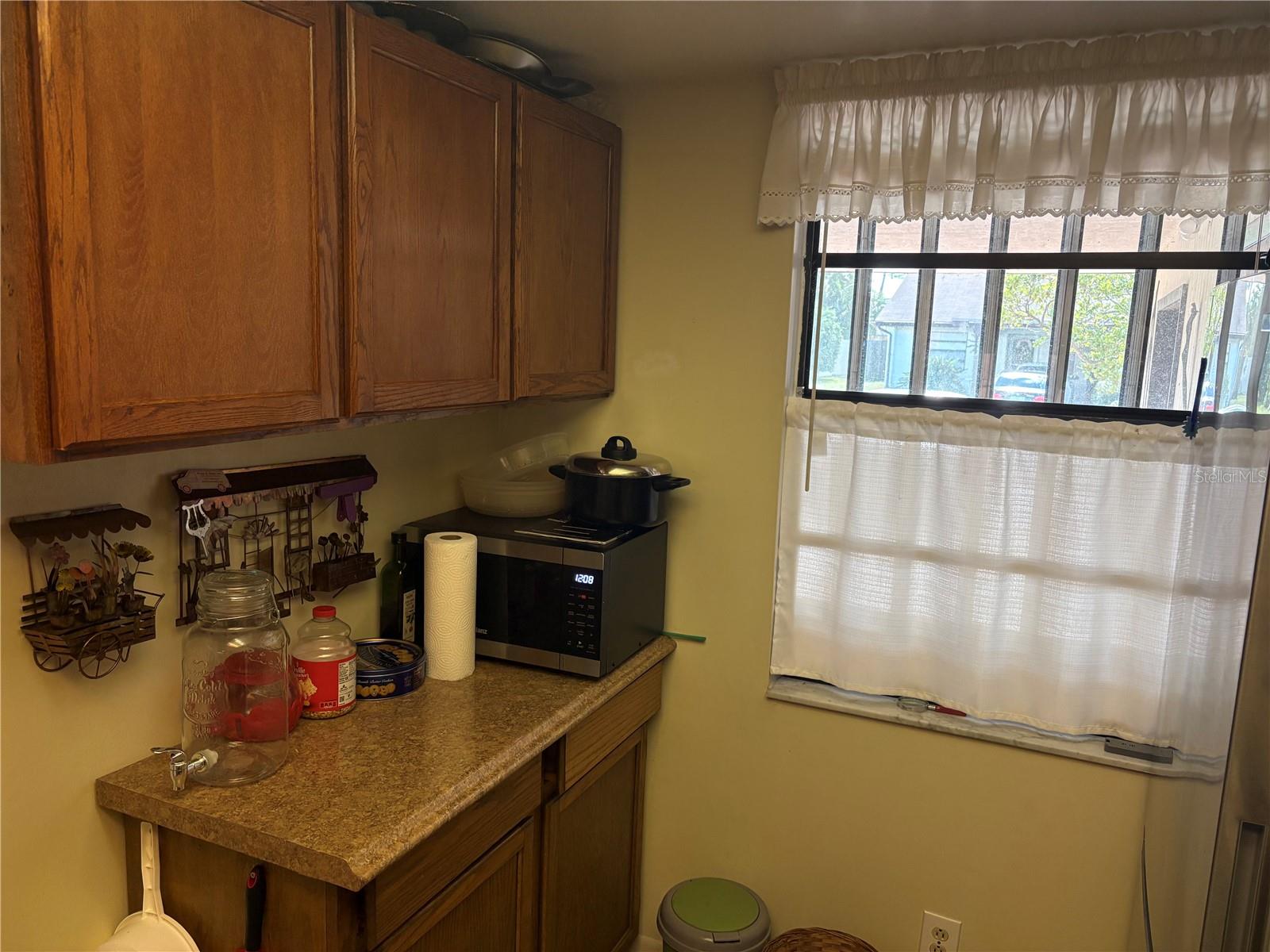 Image 9 of 28 For 2068 Sunset Grove Lane