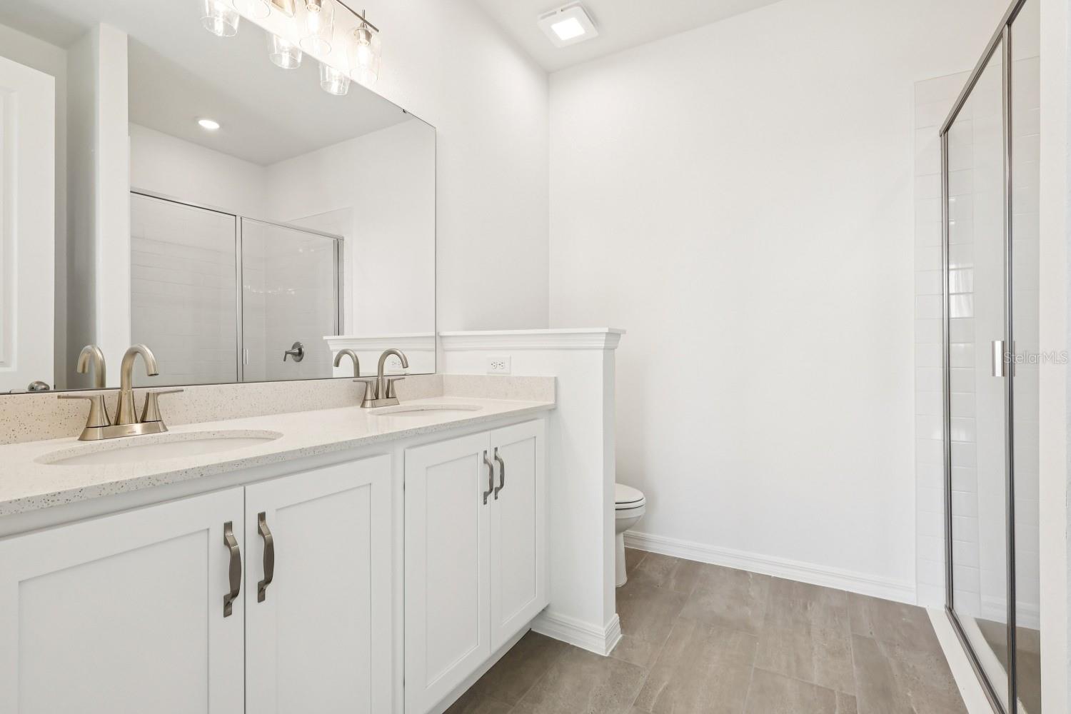 Image 30 of 38 For 5231 Painted Bamboo St