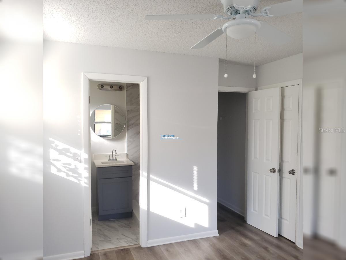 Image 13 of 26 For 4486 Yorkshire Avenue