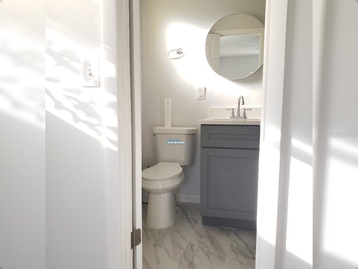 Image 15 of 26 For 4486 Yorkshire Avenue