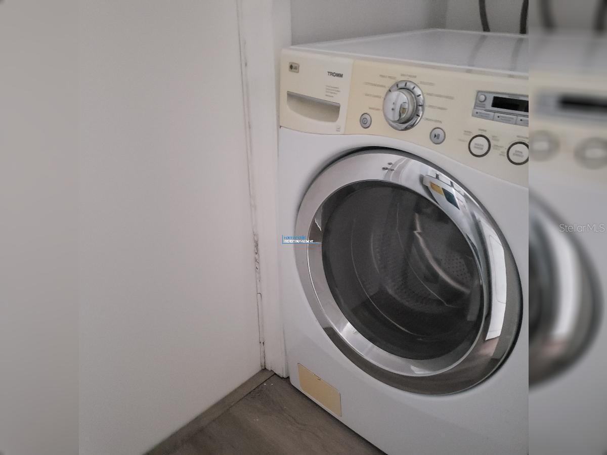 Image 22 of 26 For 4486 Yorkshire Avenue