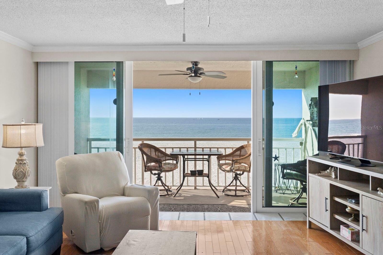 Image 10 of 48 For 2900 Gulf Boulevard 211