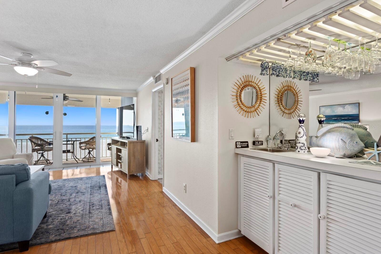 Image 17 of 48 For 2900 Gulf Boulevard 211