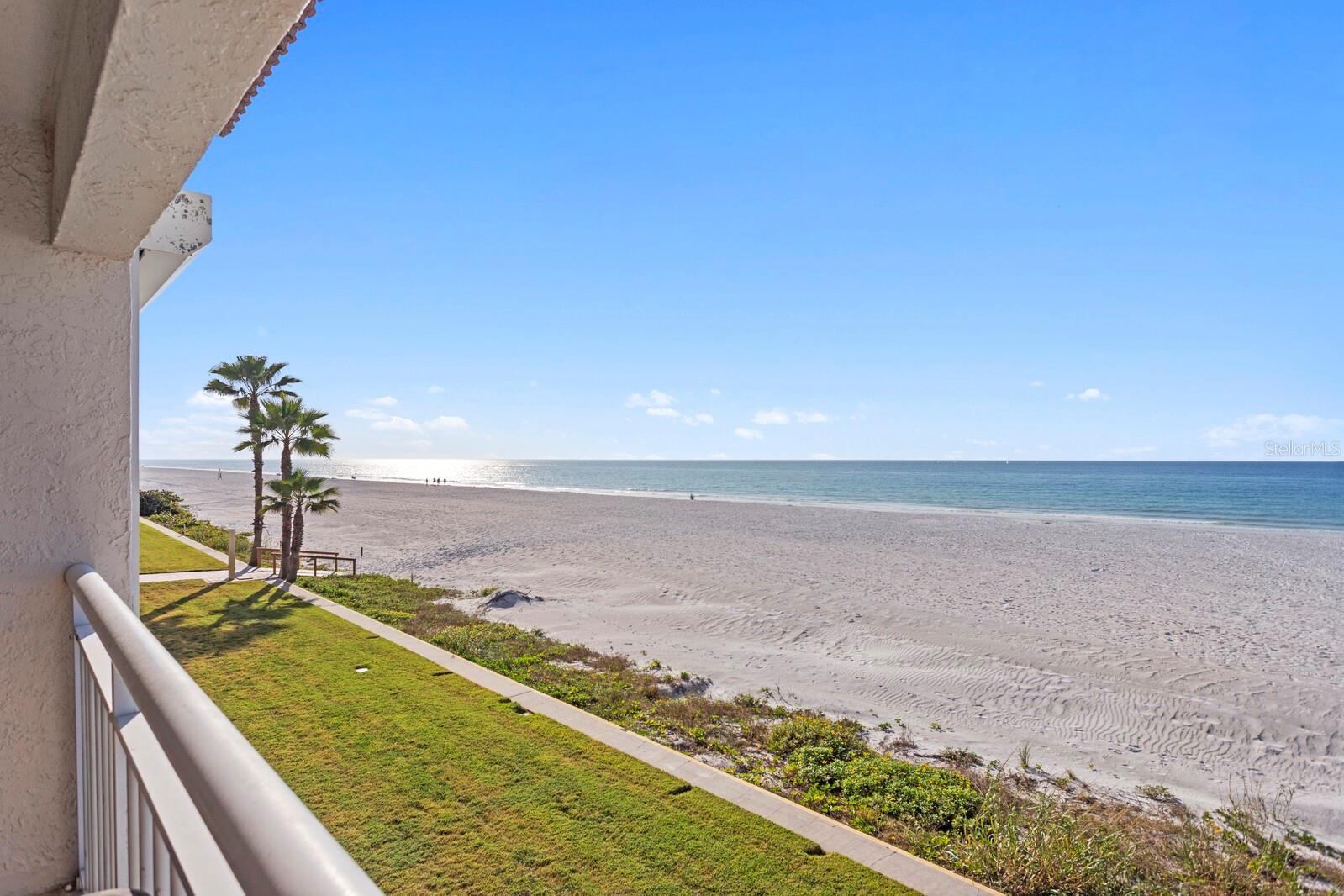 Image 6 of 48 For 2900 Gulf Boulevard 211