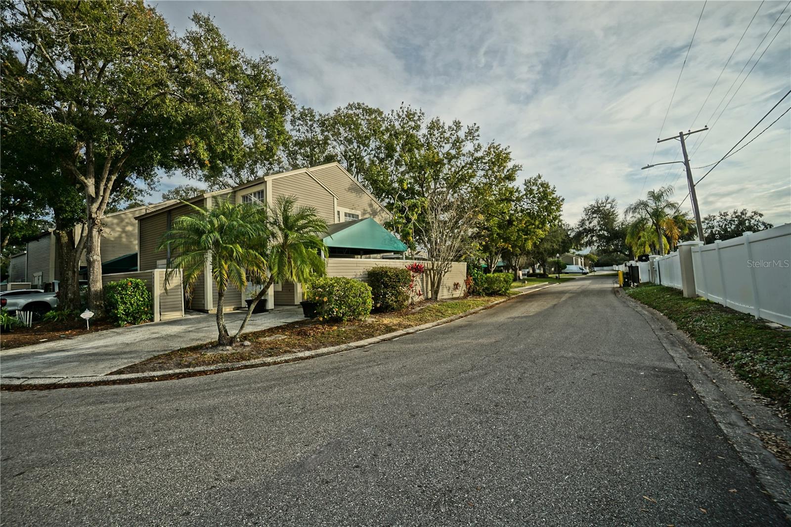 Image 39 of 45 For 6924 Lakeview Court