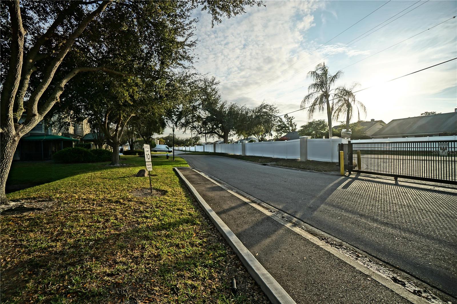 Image 42 of 45 For 6924 Lakeview Court