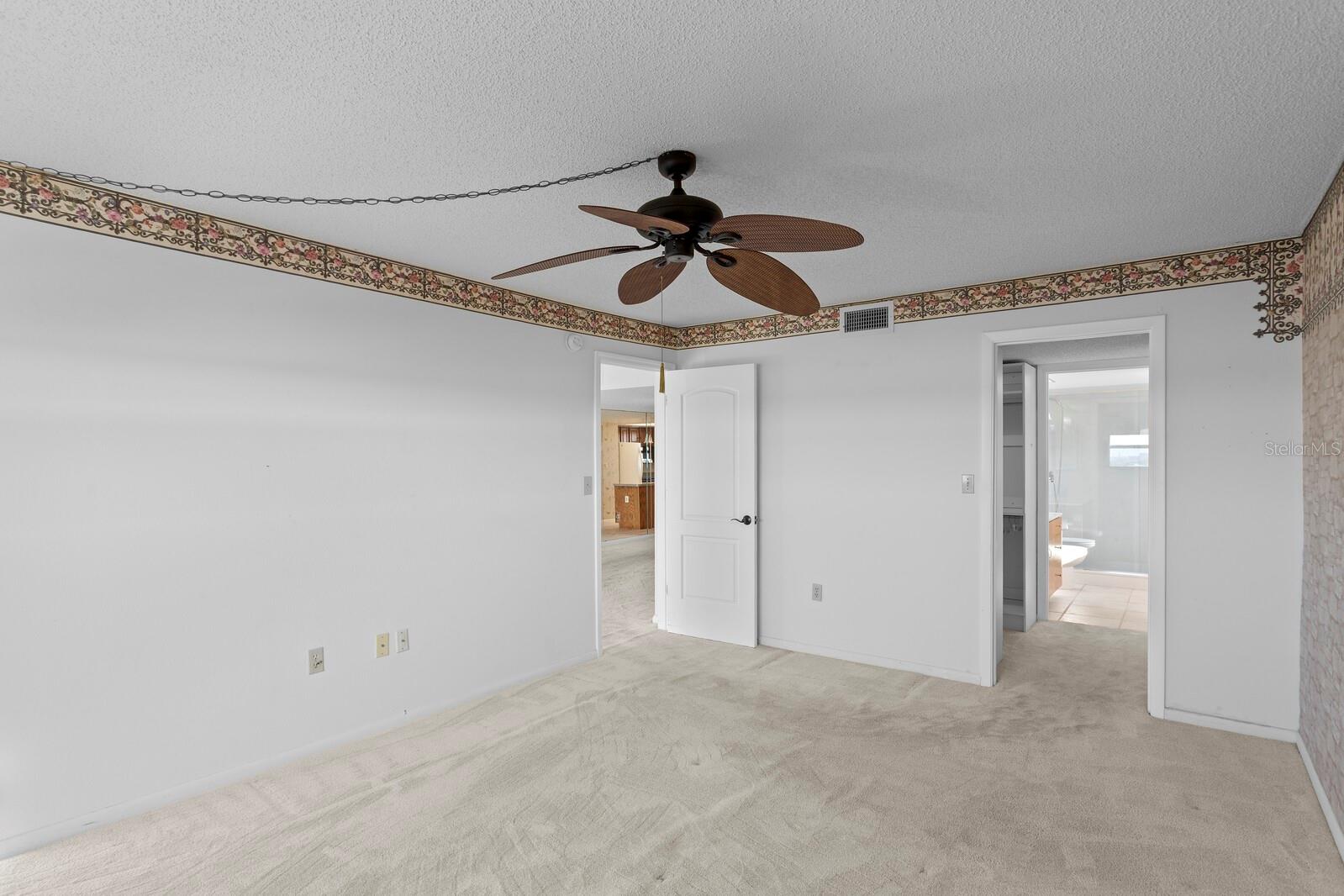 Image 22 of 70 For 7050 Sunset Drive S 801