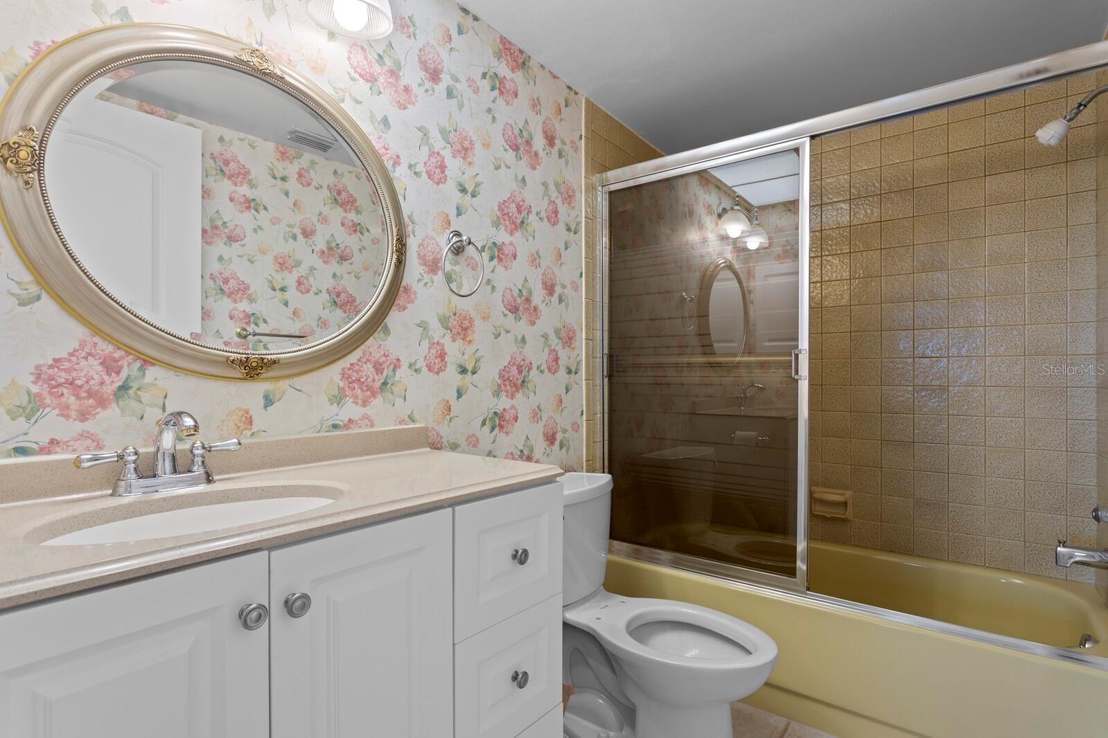 Image 28 of 70 For 7050 Sunset Drive S 801