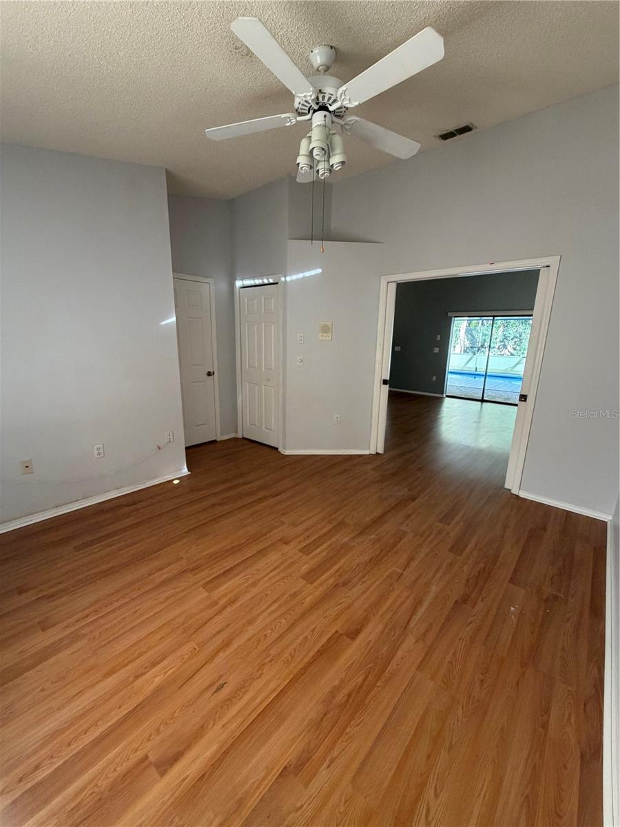 Image 21 of 29 For 1716 Percheron Drive