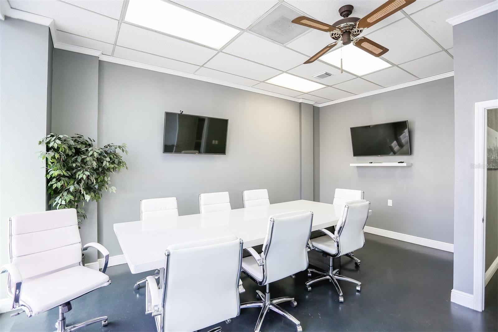 Listing photo id 1 for 4907 Florida Avenue