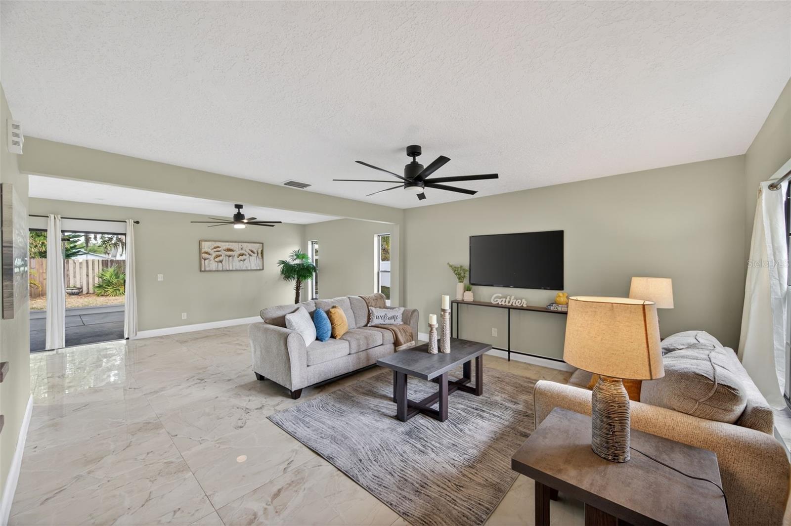 Image 16 of 72 For 520 Wynnwood Drive