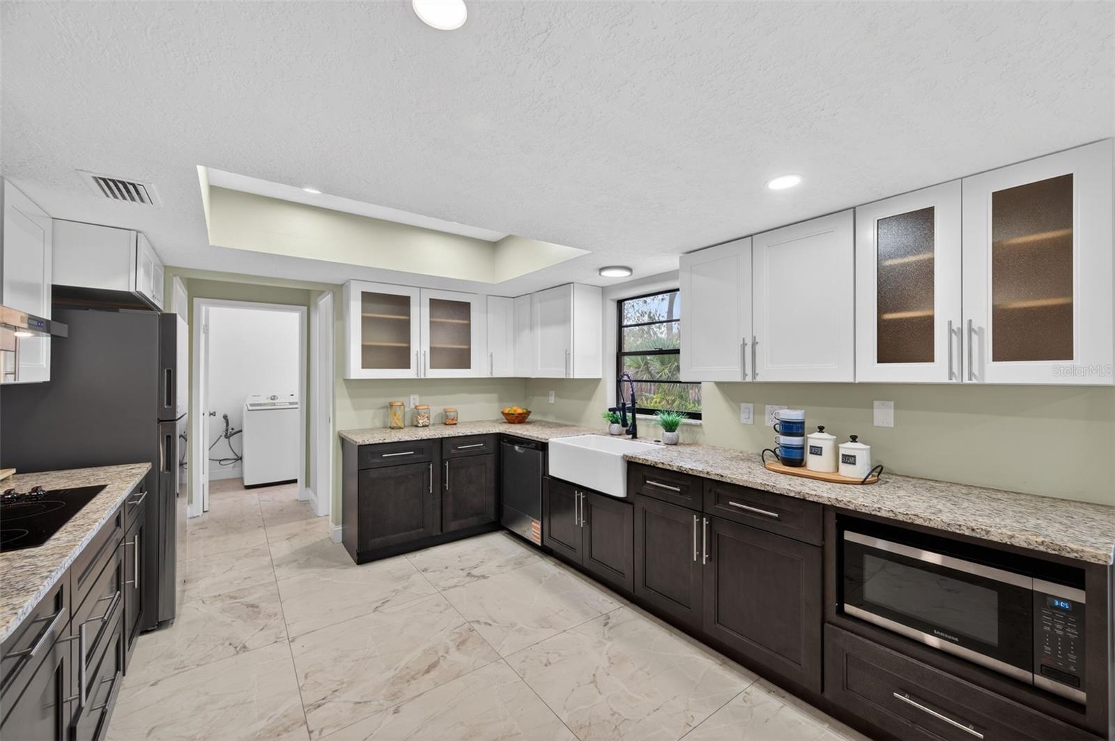 Image 24 of 72 For 520 Wynnwood Drive