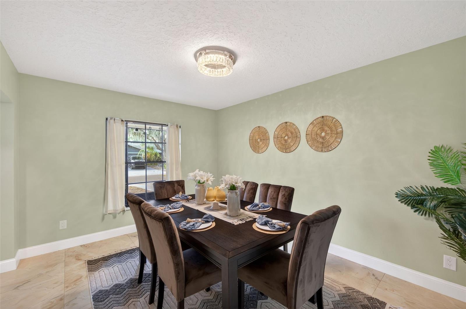 Image 30 of 72 For 520 Wynnwood Drive