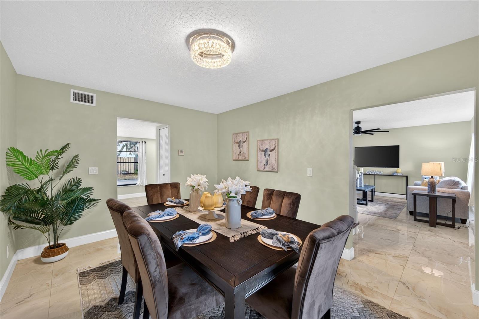 Image 31 of 72 For 520 Wynnwood Drive