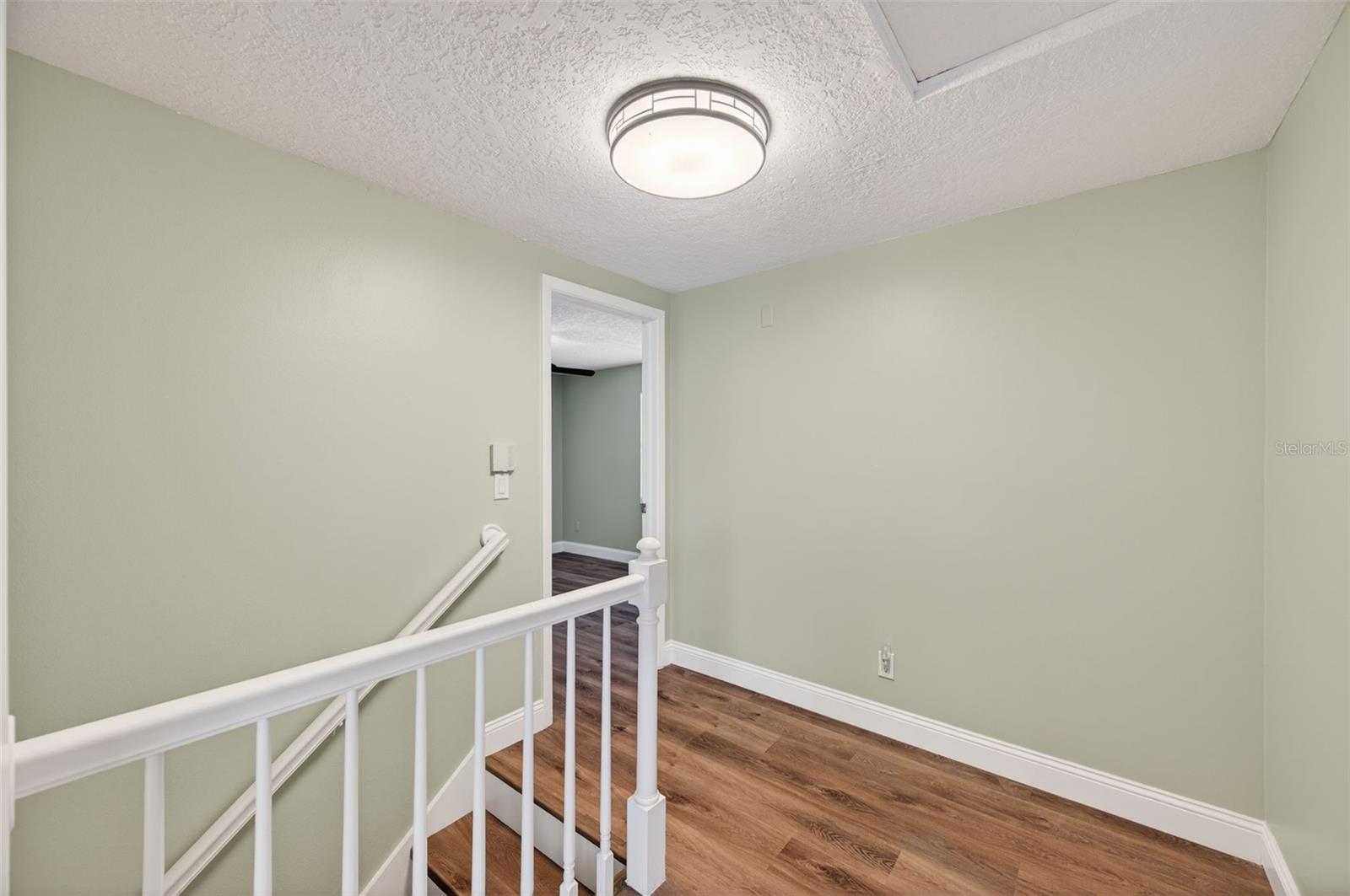 Image 34 of 72 For 520 Wynnwood Drive