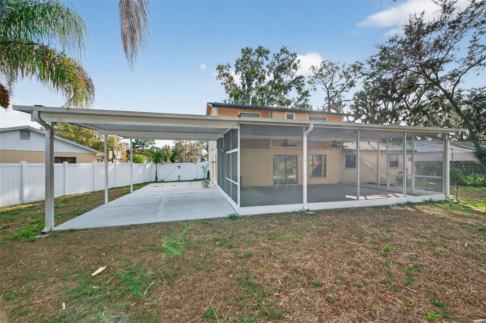 Image 7 of 72 For 520 Wynnwood Drive