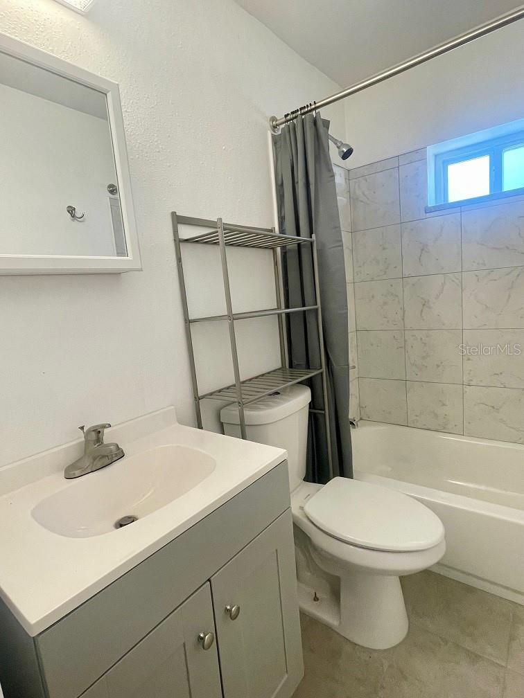 Image 12 of 12 For 2405 Harper Street