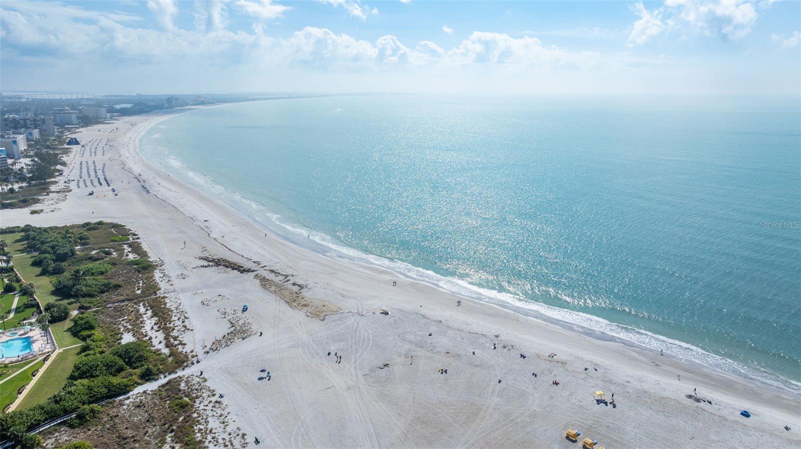 Image 3 of 37 For 6767 Sunset Way 206