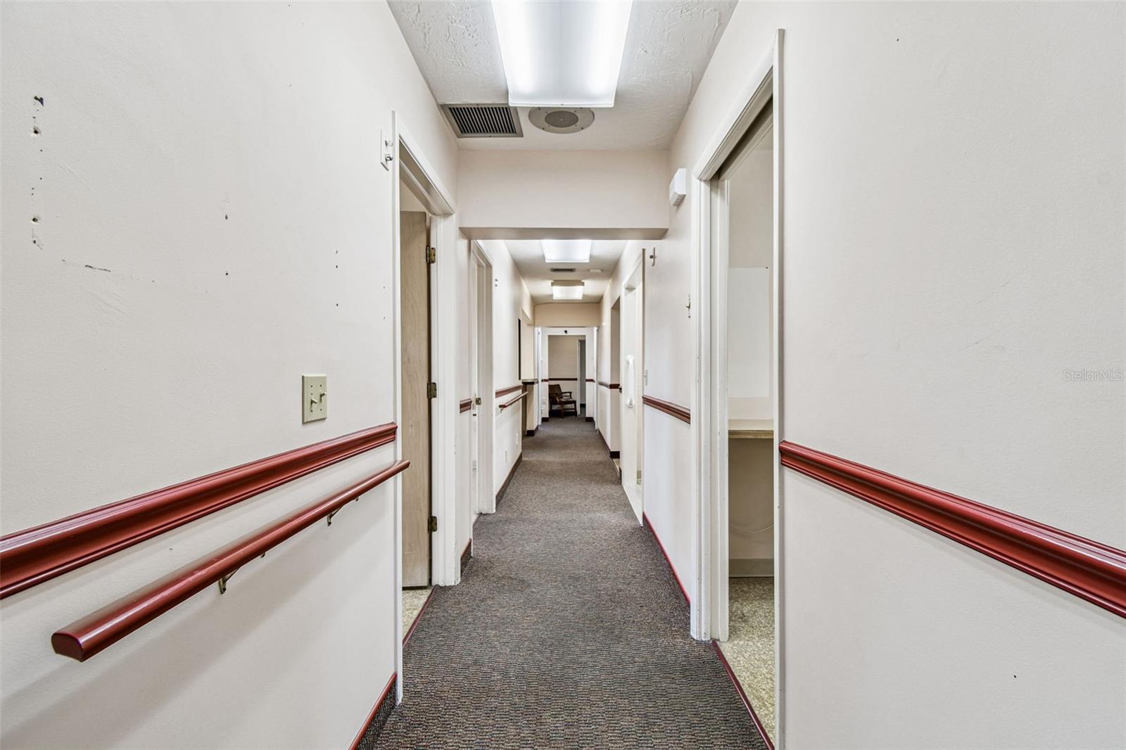 Listing photo id 26 for 321 Lincoln Avenue