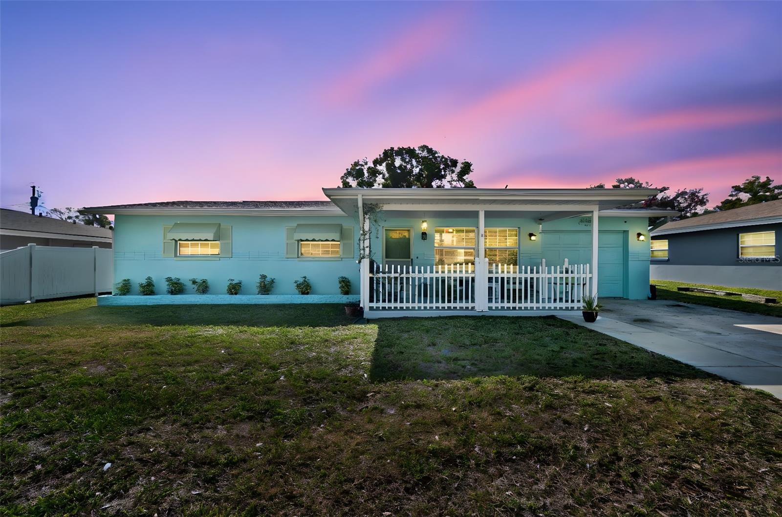 Image 2 of 73 For 13614 Croft Drive N