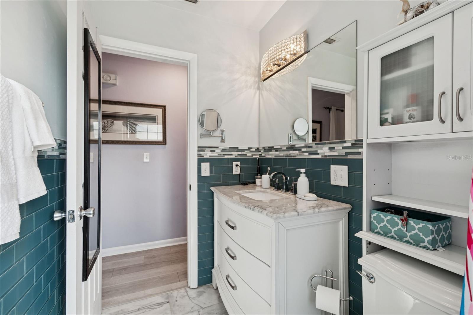 Image 28 of 73 For 13614 Croft Drive N