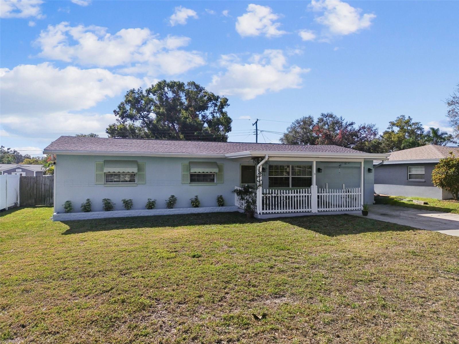 Image 58 of 73 For 13614 Croft Drive N