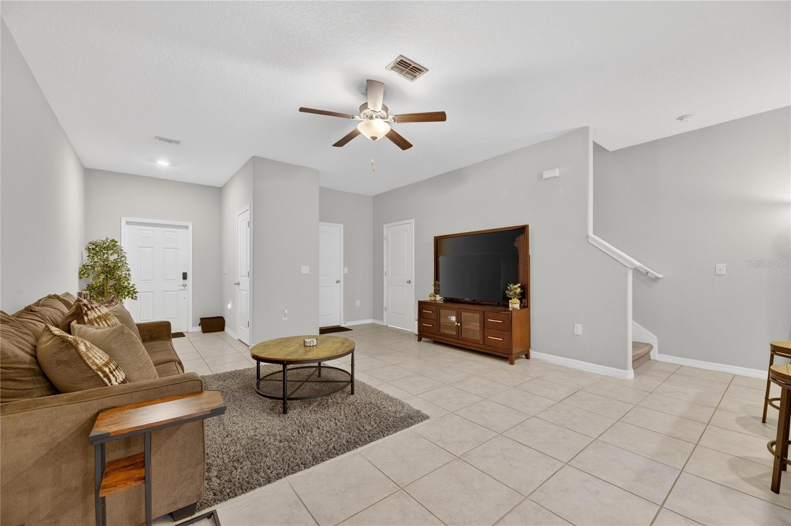 Image 11 of 62 For 9652 Pembrooke Pines Drive