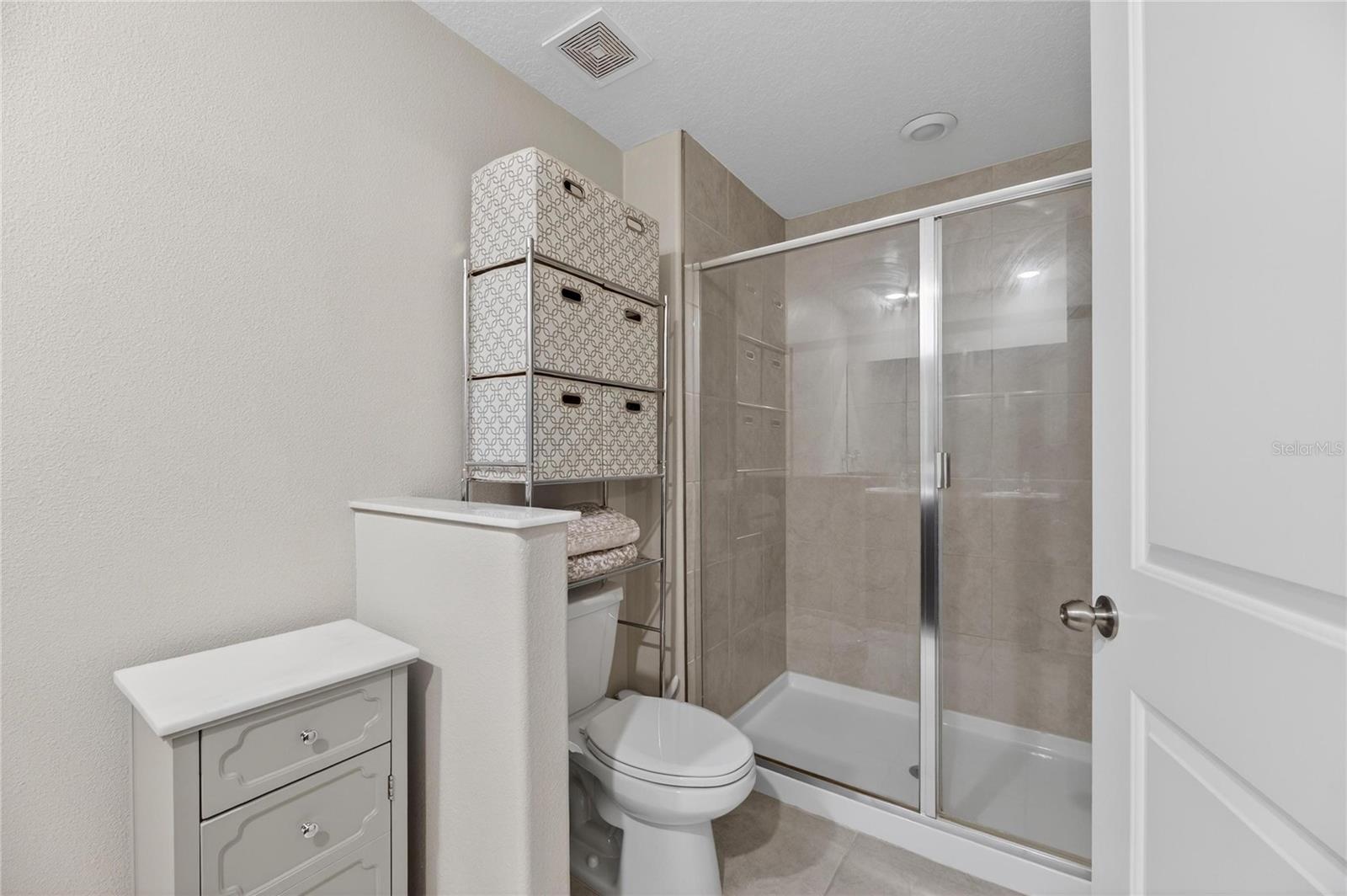 Image 37 of 62 For 9652 Pembrooke Pines Drive