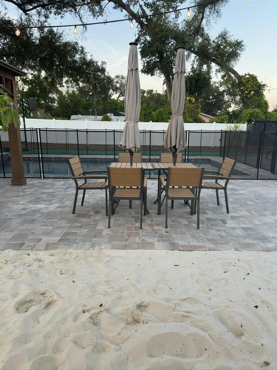 Image 6 of 27 For 5548 Pine Street